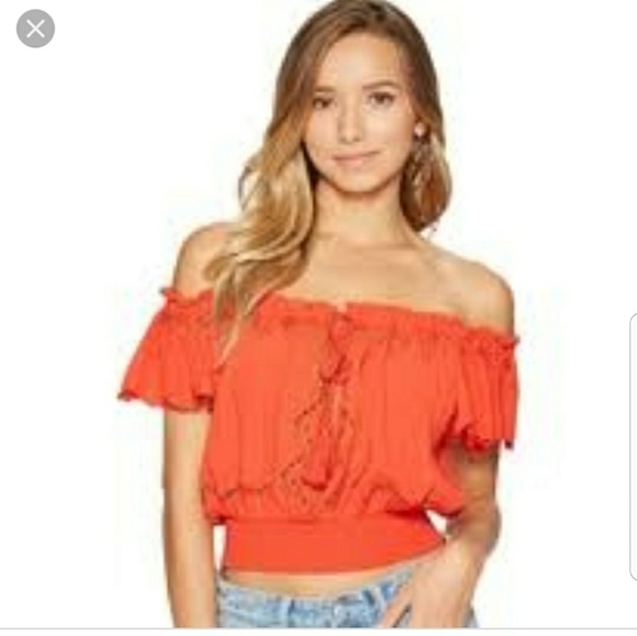Astr Tops - ASTR the Label Clara Off The Shoulder Crop Top
